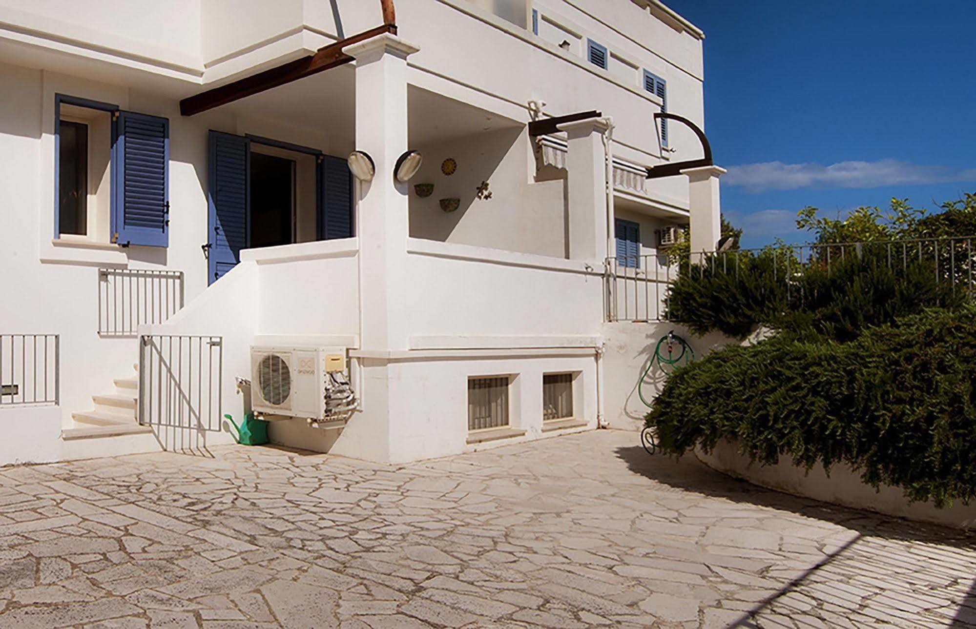 Villetta Del Sole Castrignano del Capo Exterior photo